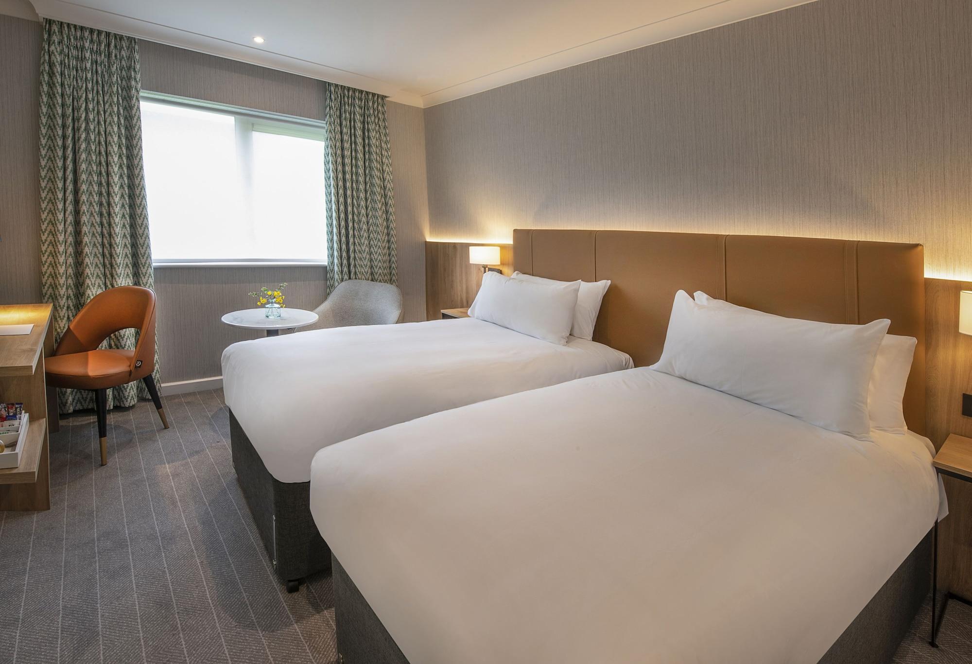 Horwood House Hotel Milton Keynes Eksteriør billede